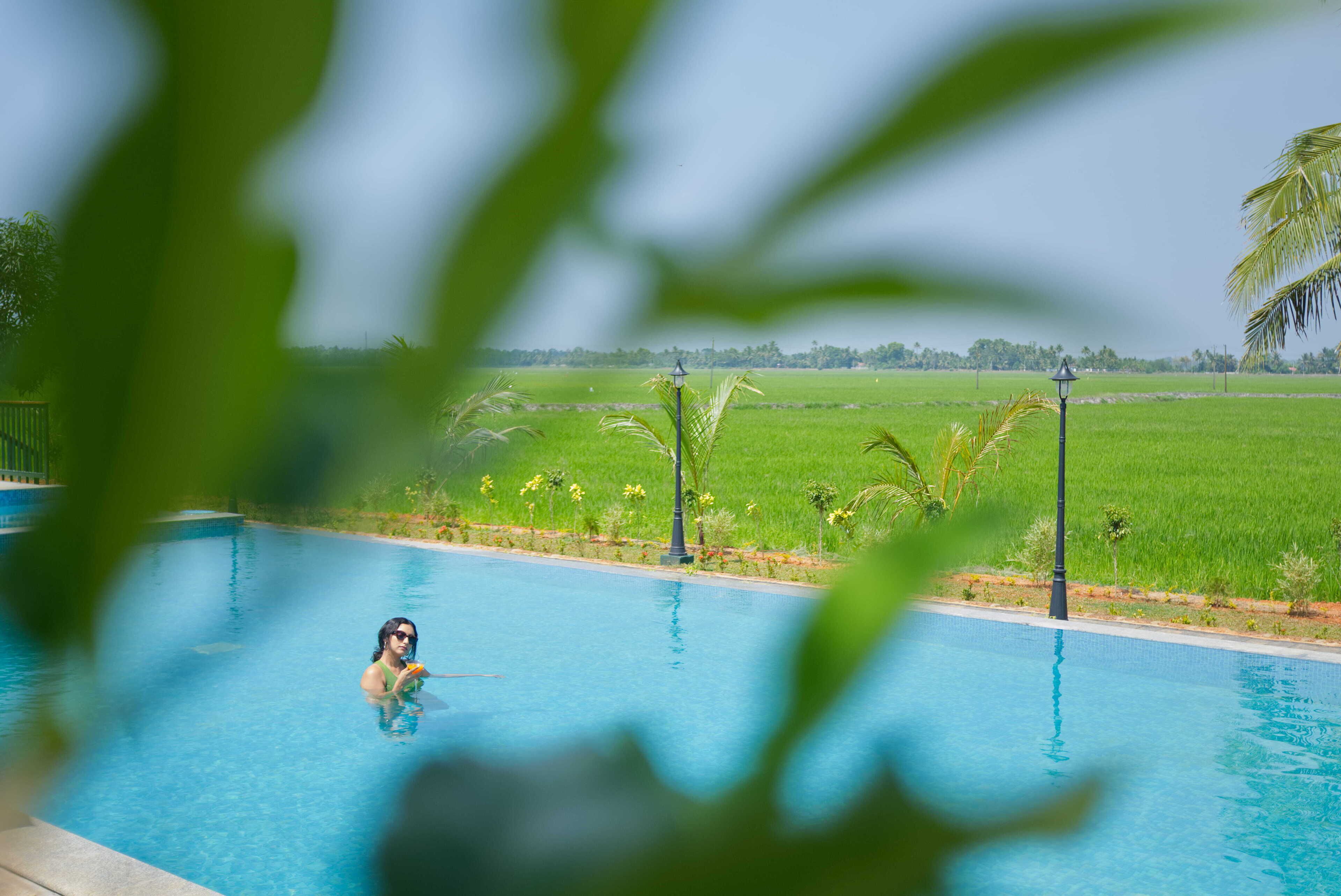 Kolam renang outdoor