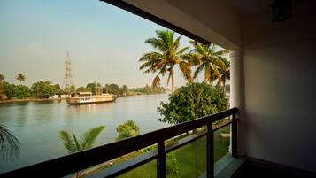 Room, Lake View | View from property