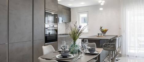 公寓 (A1) | 用餐