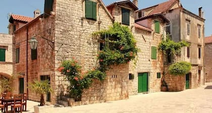 House Old Town Stone House