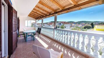 Appartement (A2) | Vue sur la ville