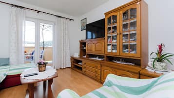 Apartment (A2) | Living room