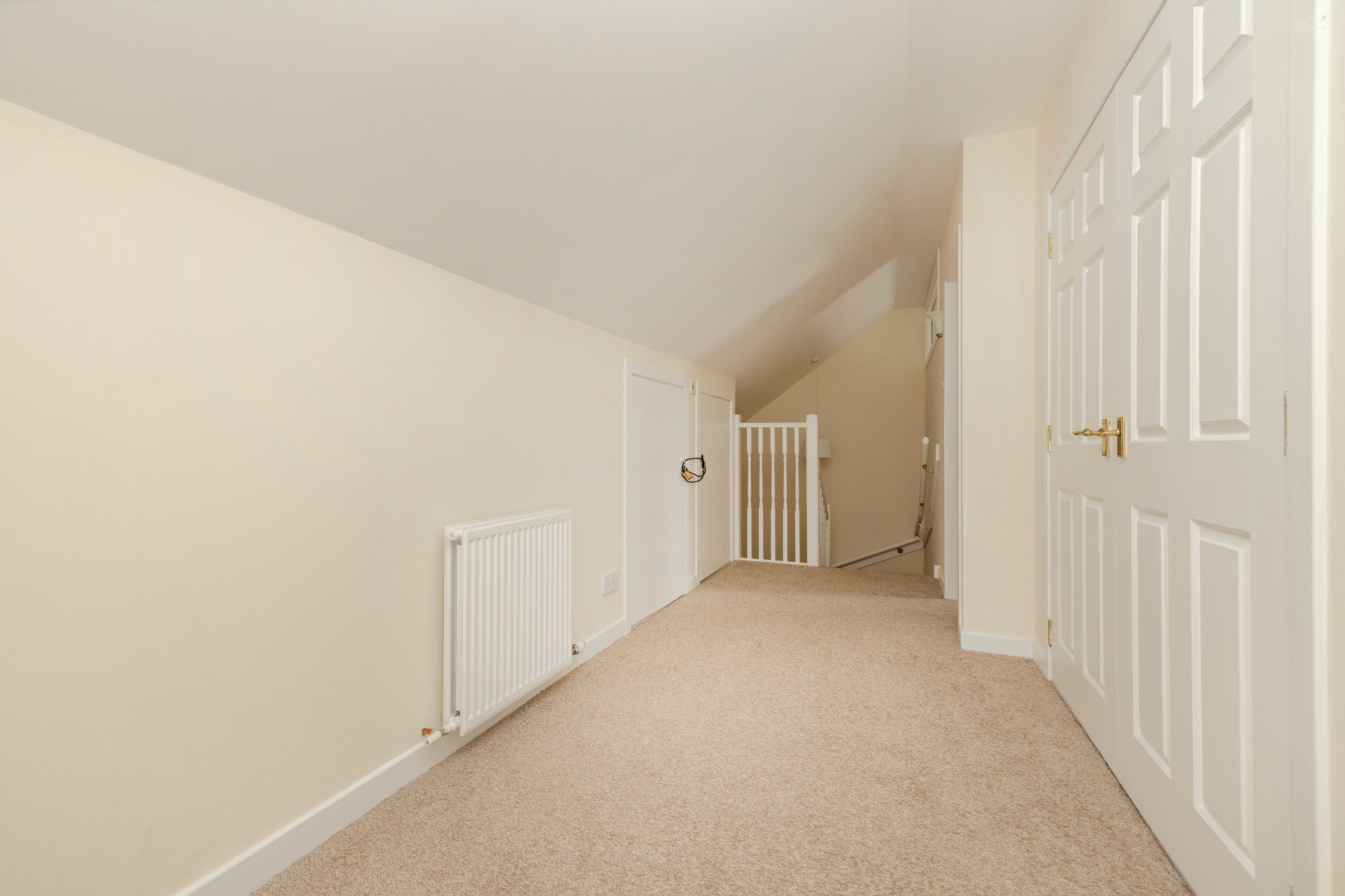 Laptop workspace, free WiFi