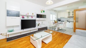 Unclassified image, 2 of 43, button - Apartments Tanya (Rab)