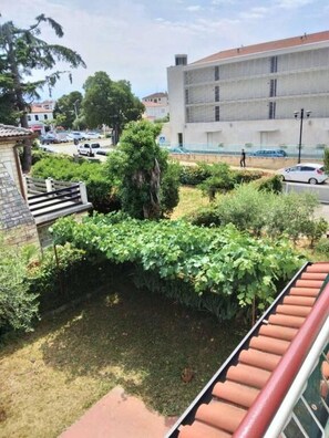 Apartment (A1) | Aerial view - Apartments Sea Breeze (Umag)