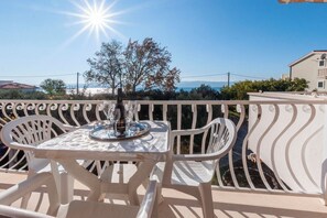 Apartment (A1) | Balcony - Apartments Near Beach (Dugi Rat)