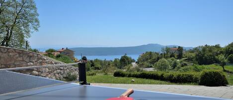 บริเวณนั่งเล่น