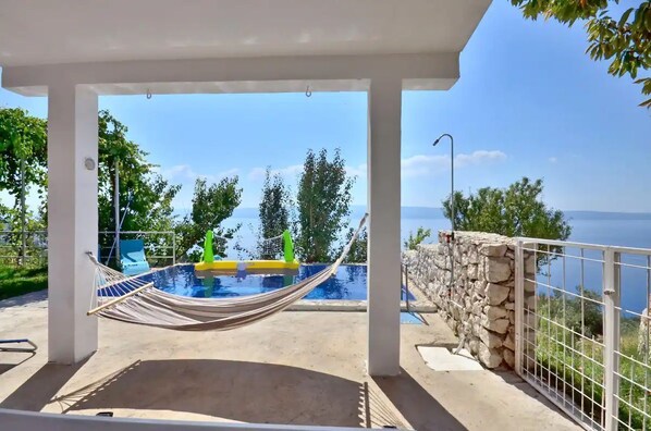 Outdoor pool - House House Roko (Dugi Rat)