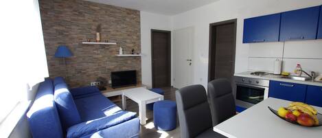 Apartemen (A2) | Ruang keluarga