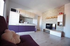 Apartment (A3) | Private kitchen | Fridge, stovetop, espresso maker, electric kettle - Apartments Branko (Crikvenica)