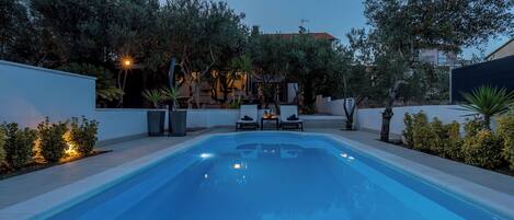 Casa | Alberca al aire libre | Alberca al aire libre