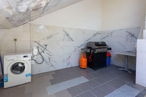 Área de parrillas y picnic