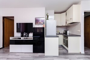 Huoneisto (A1) | Televisio