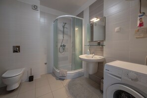 Apartment (A1) | Bathroom - Apartment Flandria (Jelsa)