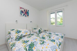 Tabla de planchar con plancha y wifi gratis 