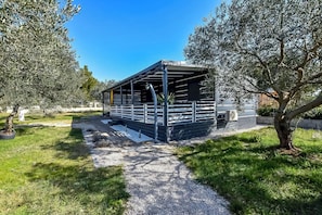 Garden - Mobile Home Pen Shell (Biograd na Moru)