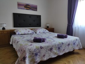 Apartment (A1) | Iron/ironing board, free WiFi - Apartment Jacuzzi Residence (Vodice)
