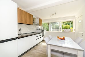 Appartamento (A1) | Cucina privata | Frigorifero, forno, piano cottura, lavastoviglie