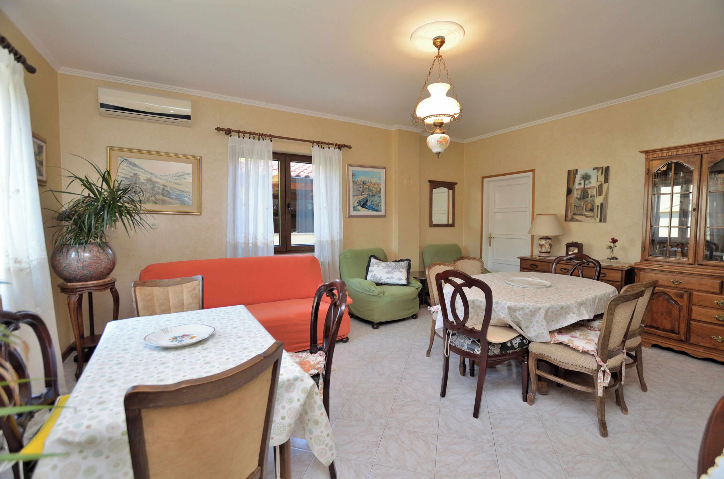 تناول الطعام