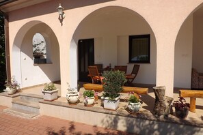 Apartment (A1) | Terrace/patio - Apartments Valter (Umag)