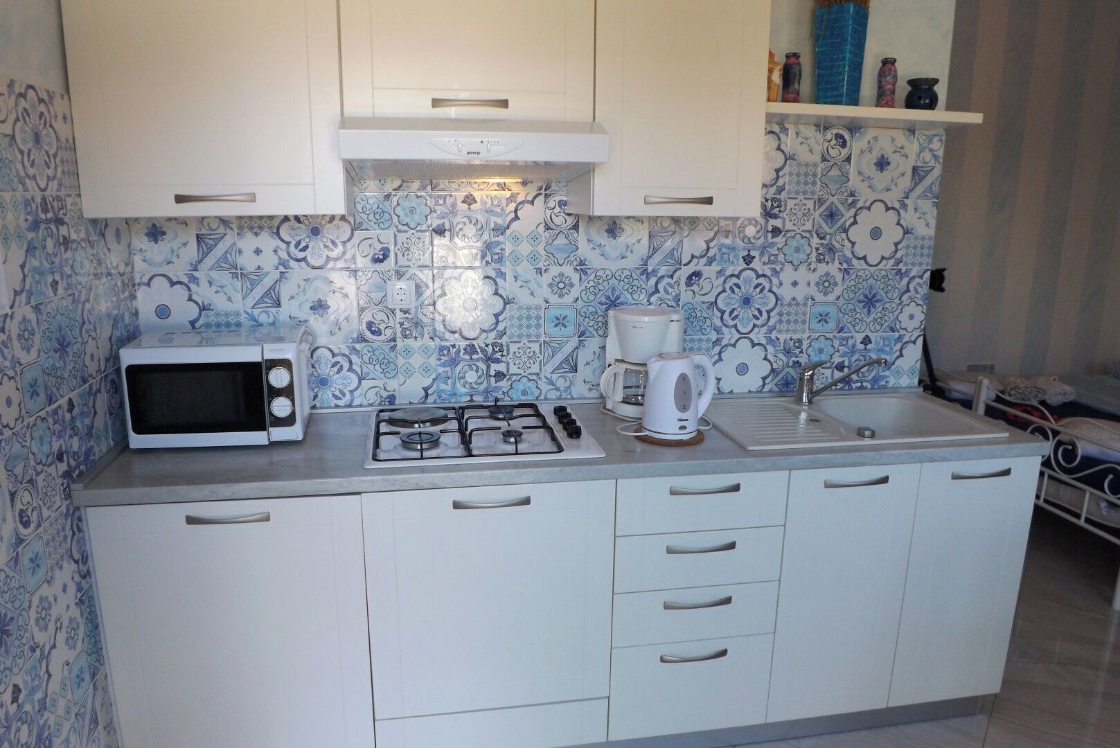 Studio (A4) | Private kitchen | Fridge, microwave, stovetop, espresso maker