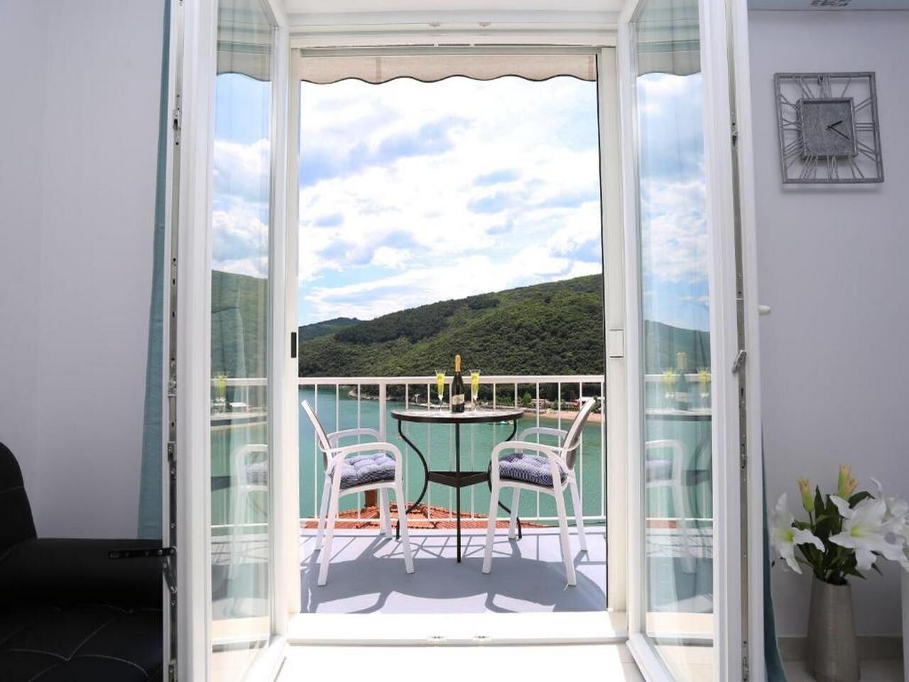 Apartment (A1) | Water view