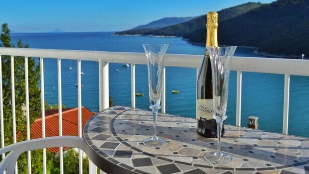 Apartment (A1) | Water view - Apartment Sea View (Labin)