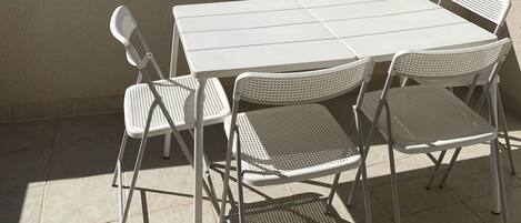 Apartment (A2) | Water view