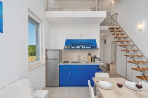Apartment (A1) | Private kitchen - Apartments Marina (Novalja)