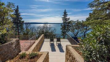 Ferro/asse da stiro, Wi-Fi gratuito