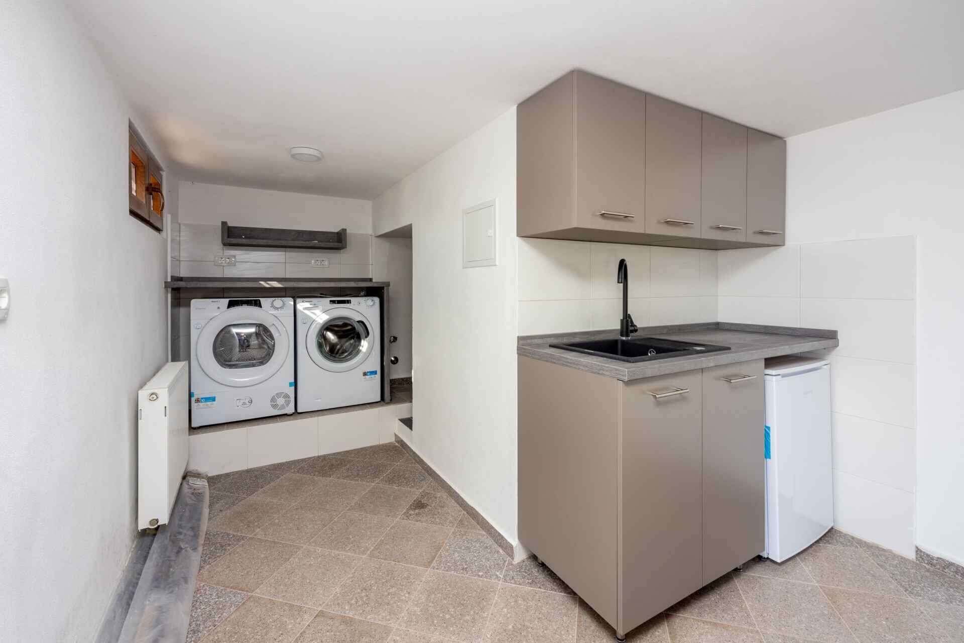 Khu ẩm thực ngoài trời