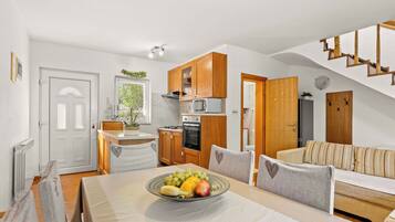 Apartment (A1) | Living room