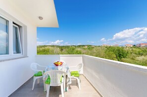 Apartment (A6) | Terrace/patio - Apartments Ester (Lopar)