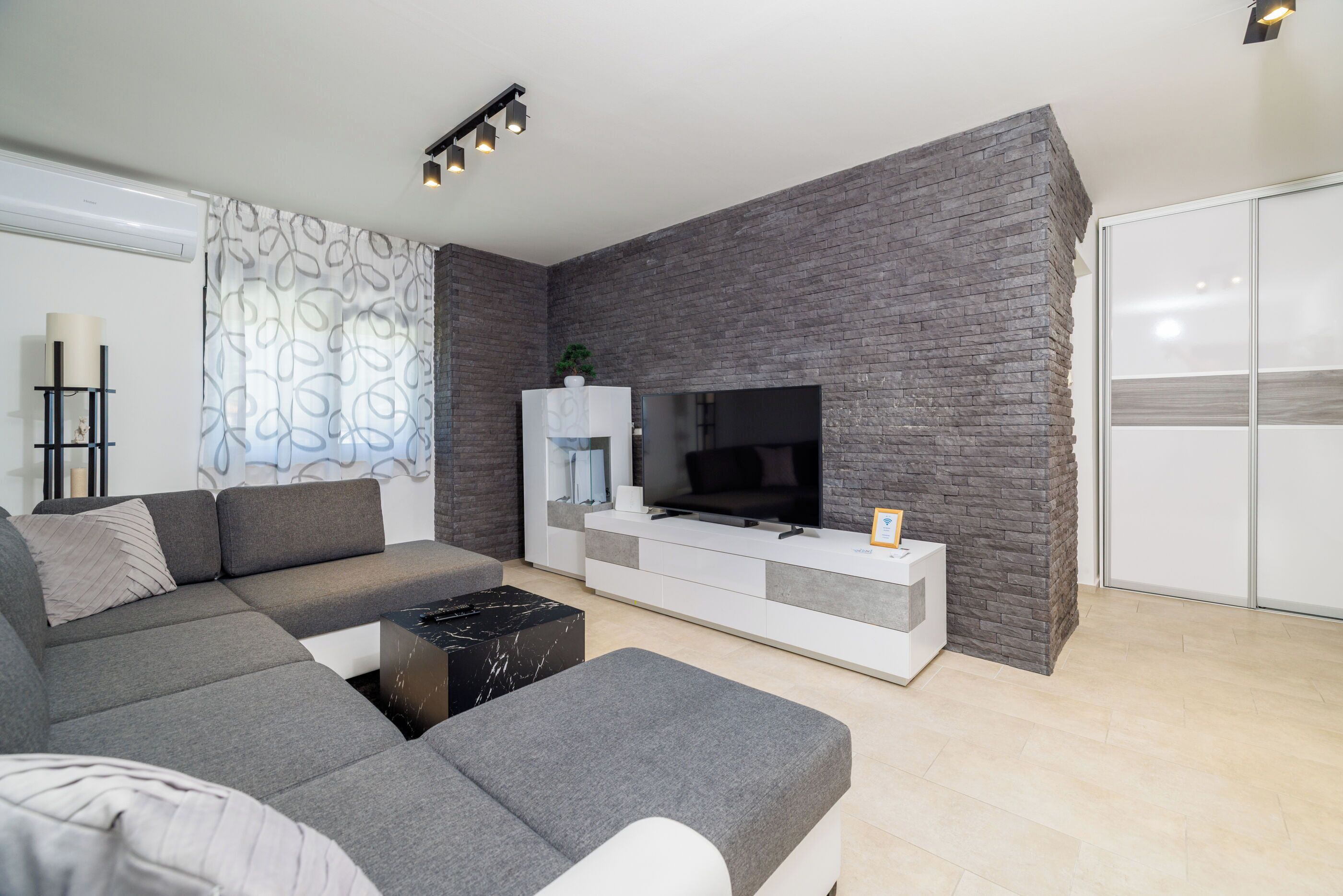 Apartment (A1) | Living room