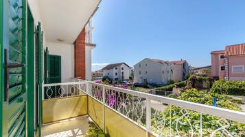 Apartamento (A1) | Balcón