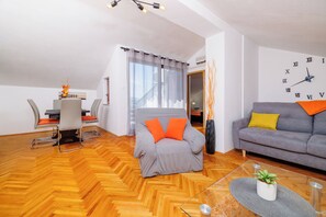 Appartement (A4) | Woonkamer