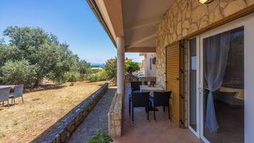 Apartment (A2) | Terrace/patio