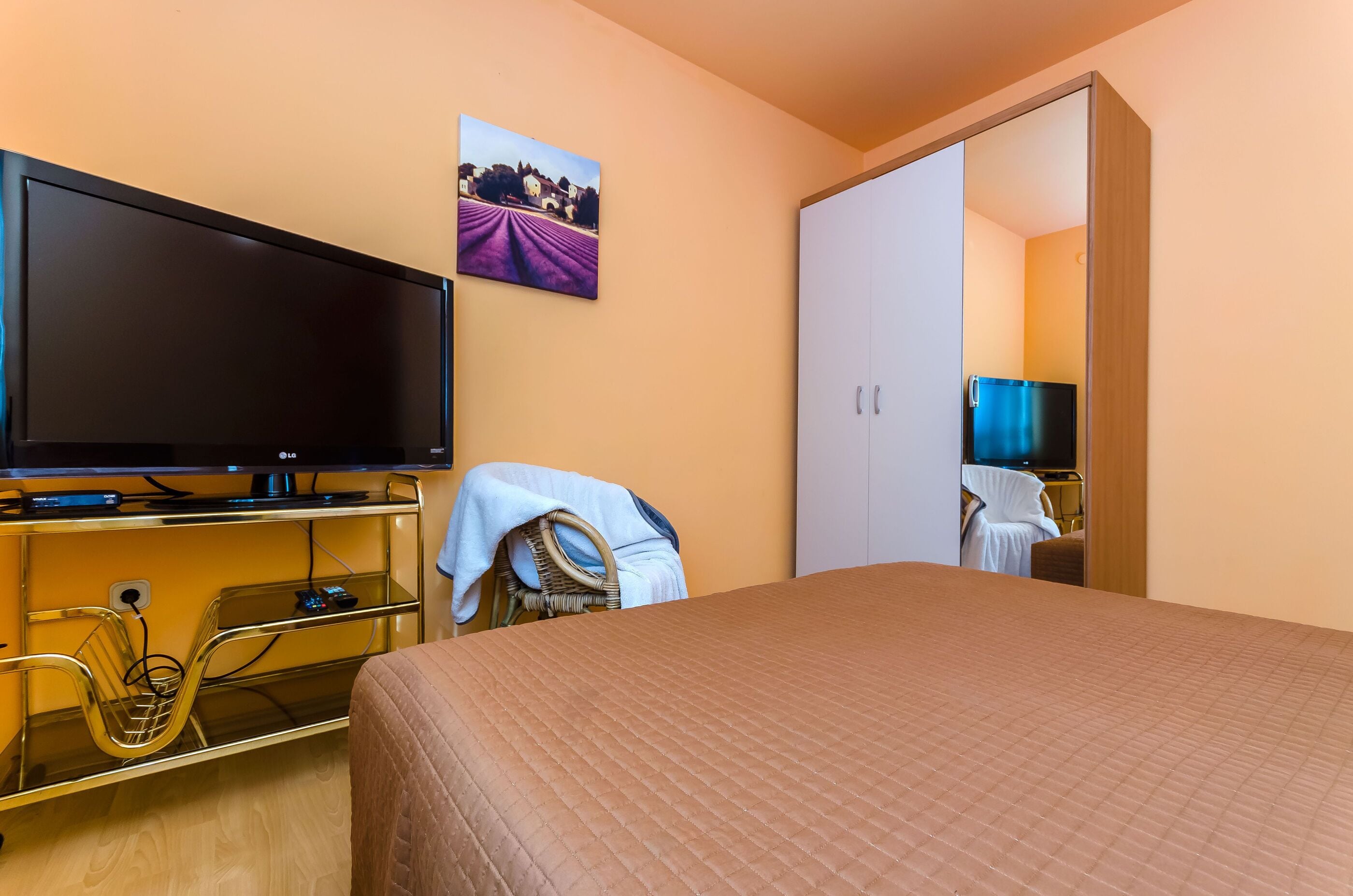 Apartamento (A2) | Tabla de planchar con plancha y wifi gratis