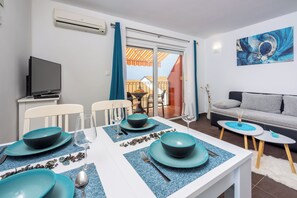 Apartment (A1) | Living room - Apartment Blue Harmony (Crikvenica)
