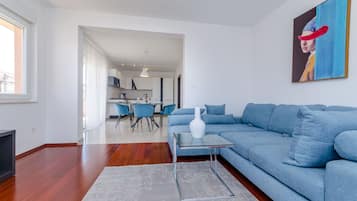 Apartment (A1) | Living room