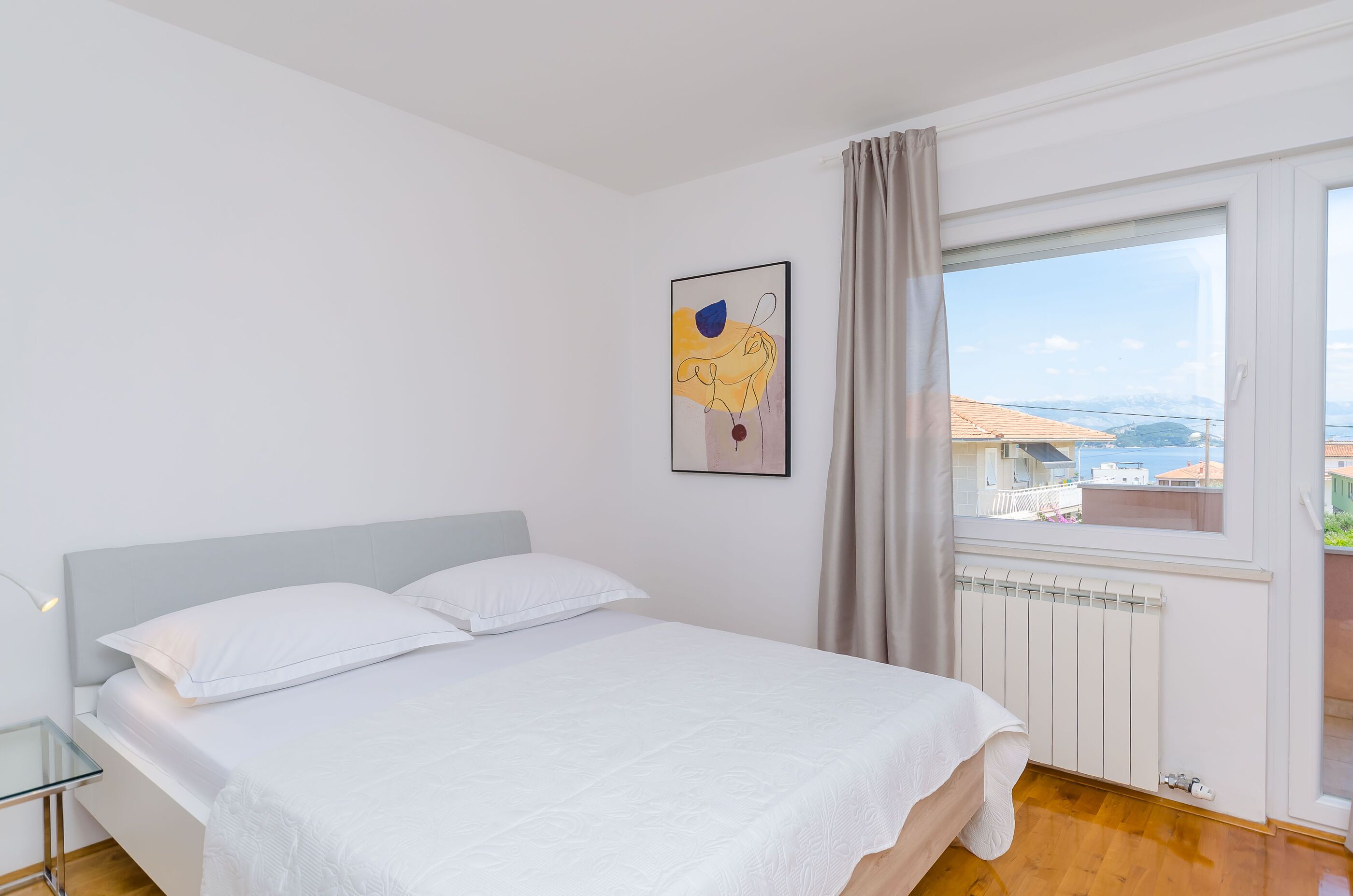 مكواة/لوح كي وواي فاي مجانًا