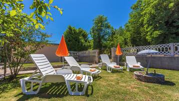 Iron/ironing board, free WiFi