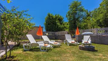 Iron/ironing board, free WiFi