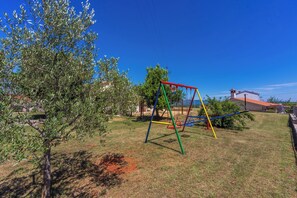 Courtyard - House Forest Paradise (Barban)