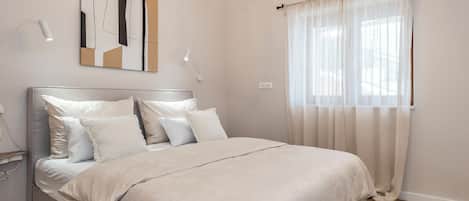 Huoneisto (A1) | Tallelokero huoneessa, silitysrauta/-lauta, ilmainen Wi-Fi