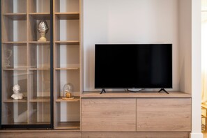 Apartment (A1) | Television - Apartments Diva (Sibenik)