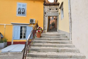 City view from property - Apartment Leprin (Labin)