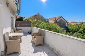 Apartment (A2) | Terrace/patio - Apartments Tanjy (Crikvenica)