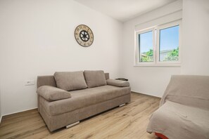 Studio (A1) | Living room - Apartments Picikato (Bilice)