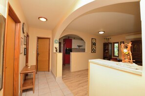 Apartment (A1) | Hallway - Apartments Haldej (Moscenicka Draga)